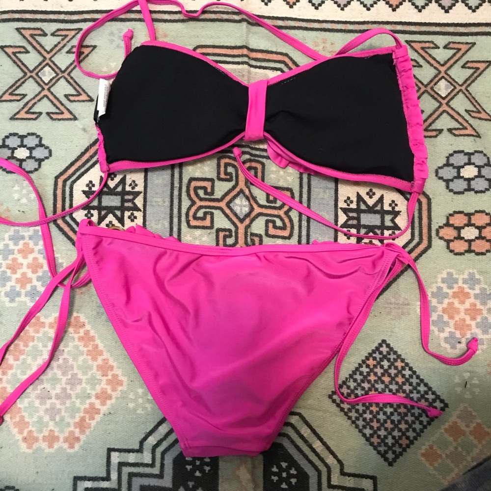 Pink bathing suit - Picture 2 of 2